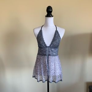 New Large Victoria’s Secret Lingerie Flyaway Top Gray & White Leopard Print